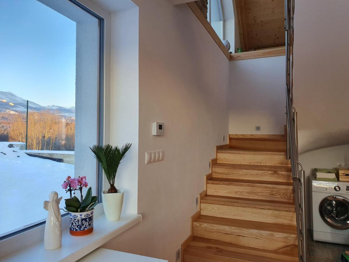 Vila Lesna House With A Garden 2 Minutes From The Center Of The Tatras โนวาเลสนา ภายนอก รูปภาพ